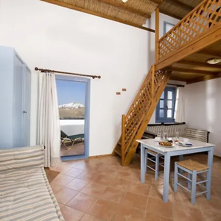 Arhitektoniki Studios Hotel 3*